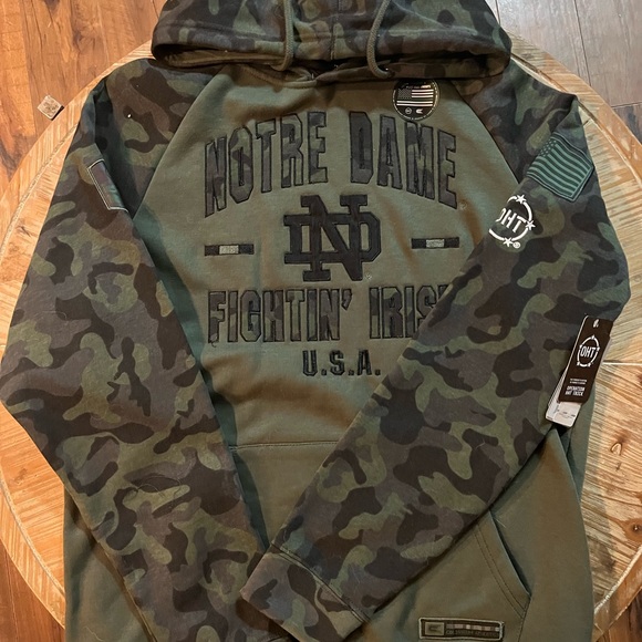 Notre Dame Fighting Irish Camouflage Hoodie - Picture 1 of 2